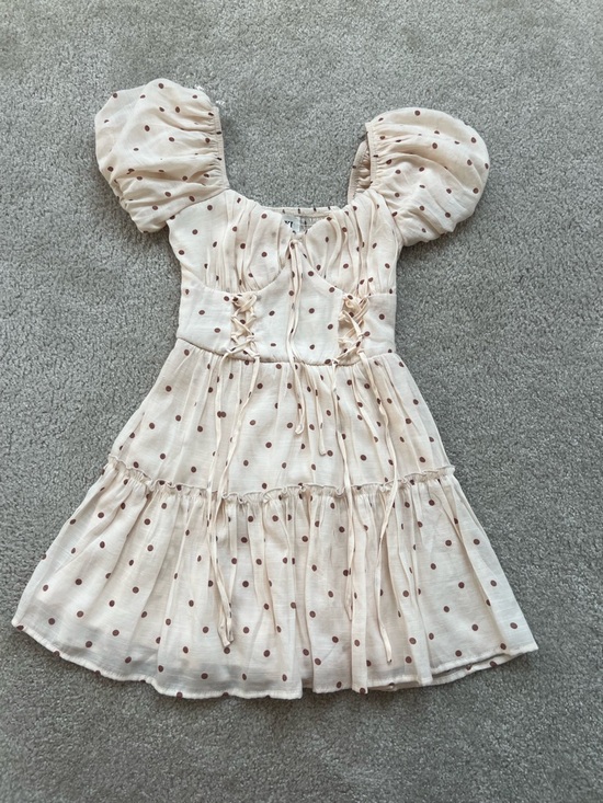 Trixxi Dresses & Skirts - Trixxi Cream Puff Sleeve Polka Dot Dress with Brown Dots